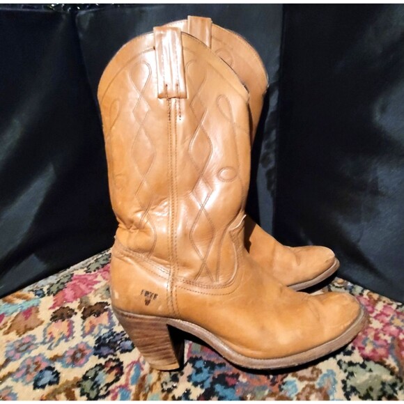 Frye Shoes - Frye Tan Heeled Boots